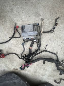 Ls motor harness computer 5.3  Chevy gmc 2004