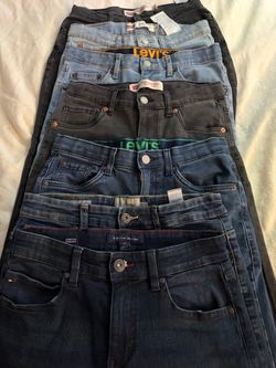 Pantalones de joven