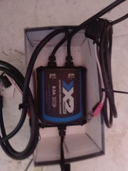 X2 automatic charger 8A 12V