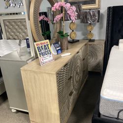 $1399 Dresser+Mirror+Nightstand💓🌺