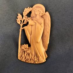 Garden Angel Spring Gardener Gold Tone Brooch