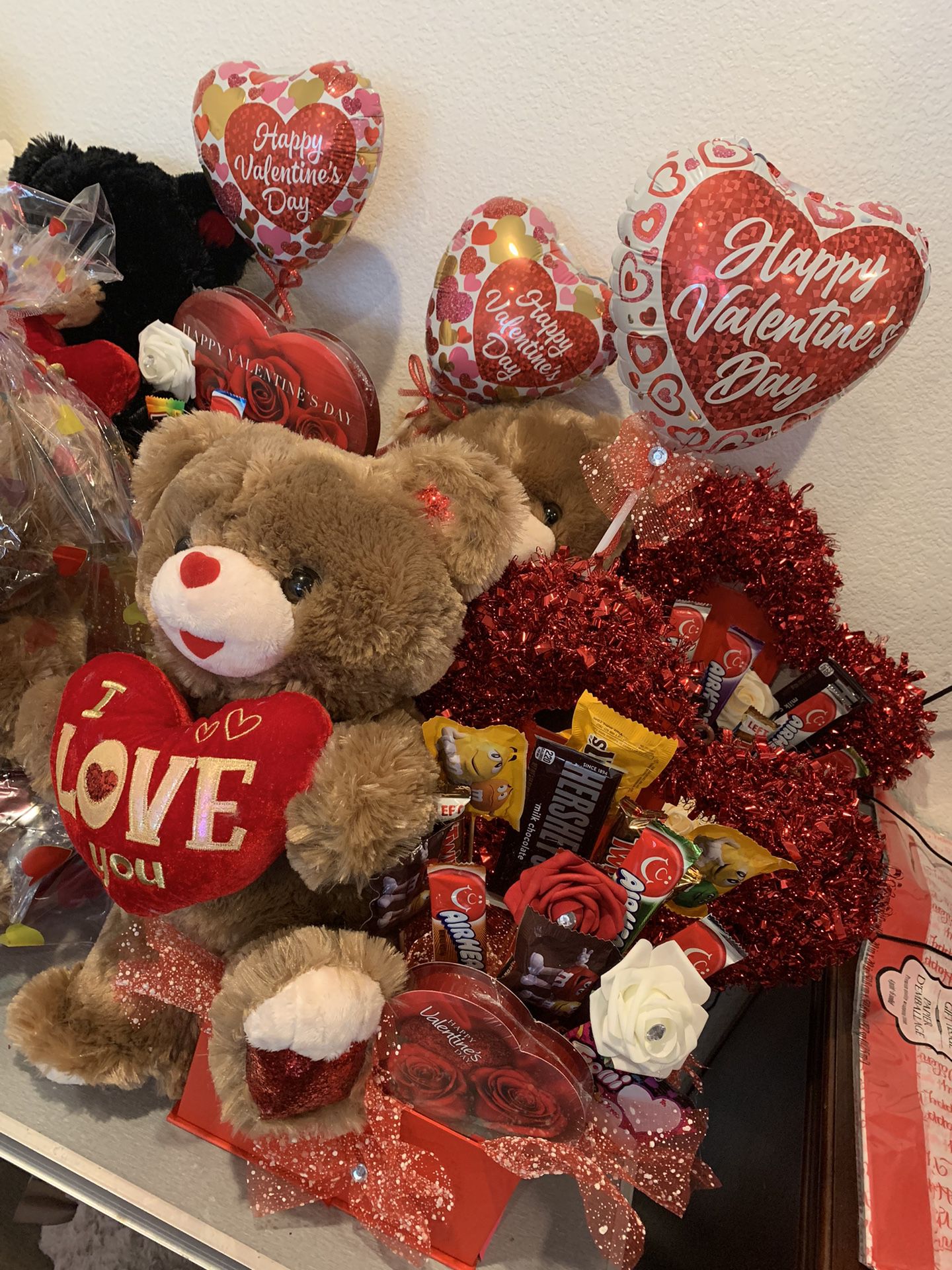 Valentines Gifts/ Arrangements 