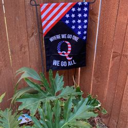 Q USA Lawn Banner Flag