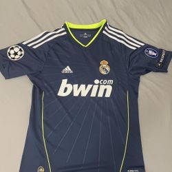 Kaká Real Madrid 2011/12 Away Jersey #8