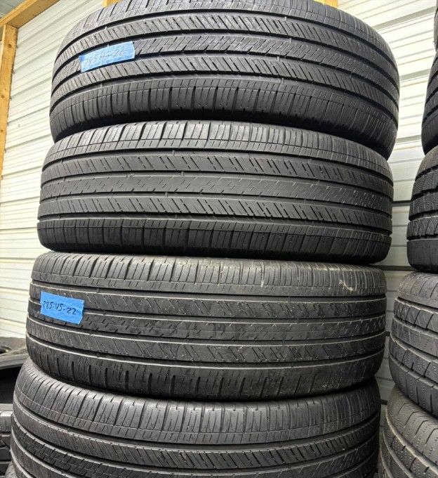 285 45 22 SET OF 4 USED GOODYAER EAGLE TOURING - 80% TREAD LIFE