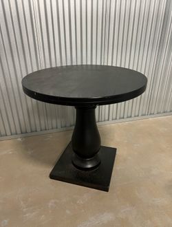 Set of 2 Black Round Tables