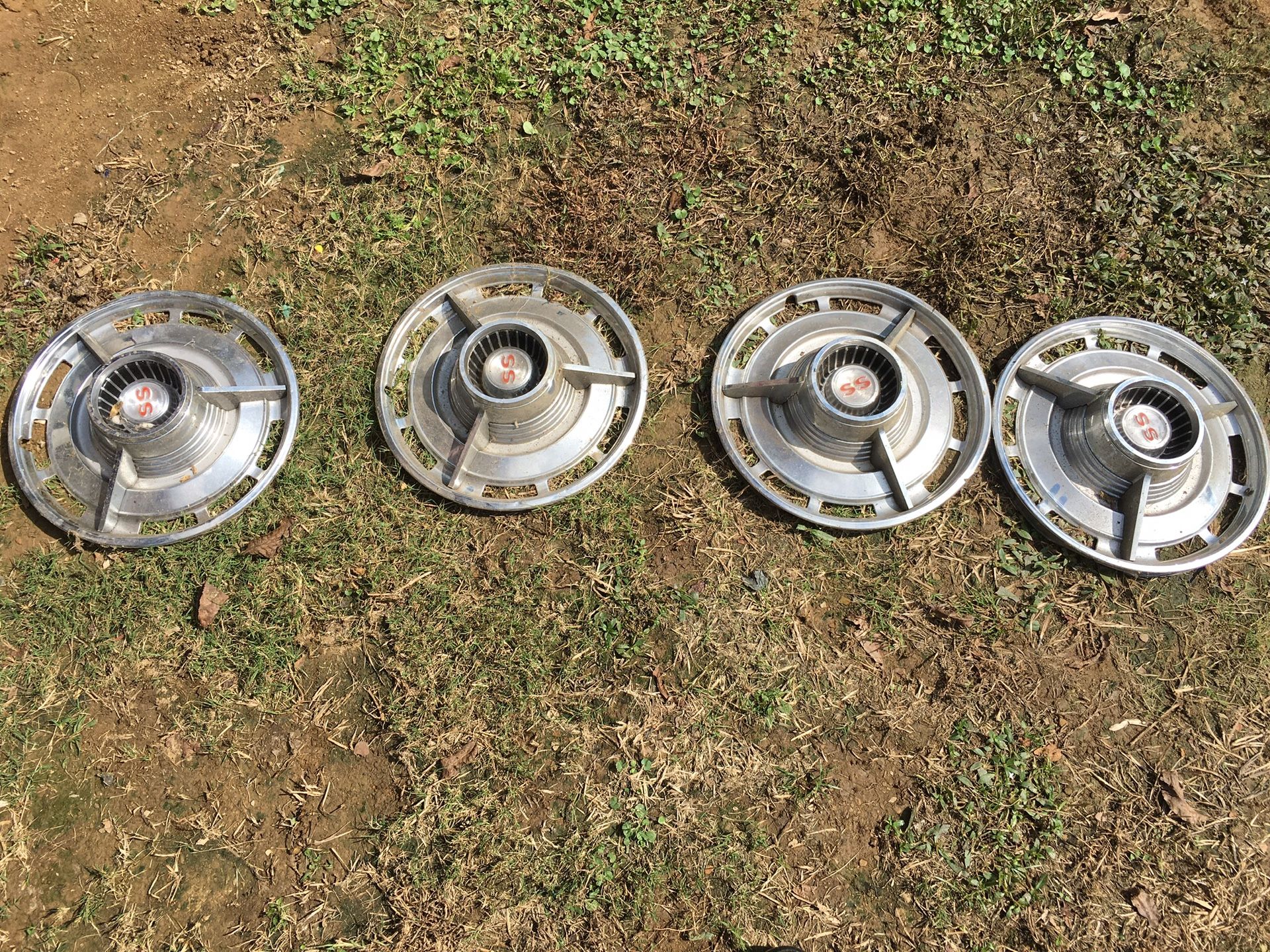 1963 impala ss hubcaps