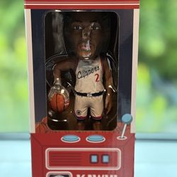 Kawhi Leonard Klaw Machine Bobblehead