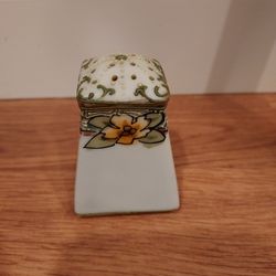 Vintage Hand Painted Nippon Salt Shaker With Stopper 