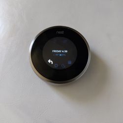 Google Nest Learning Thermostat (Model: 02A) For Sale 