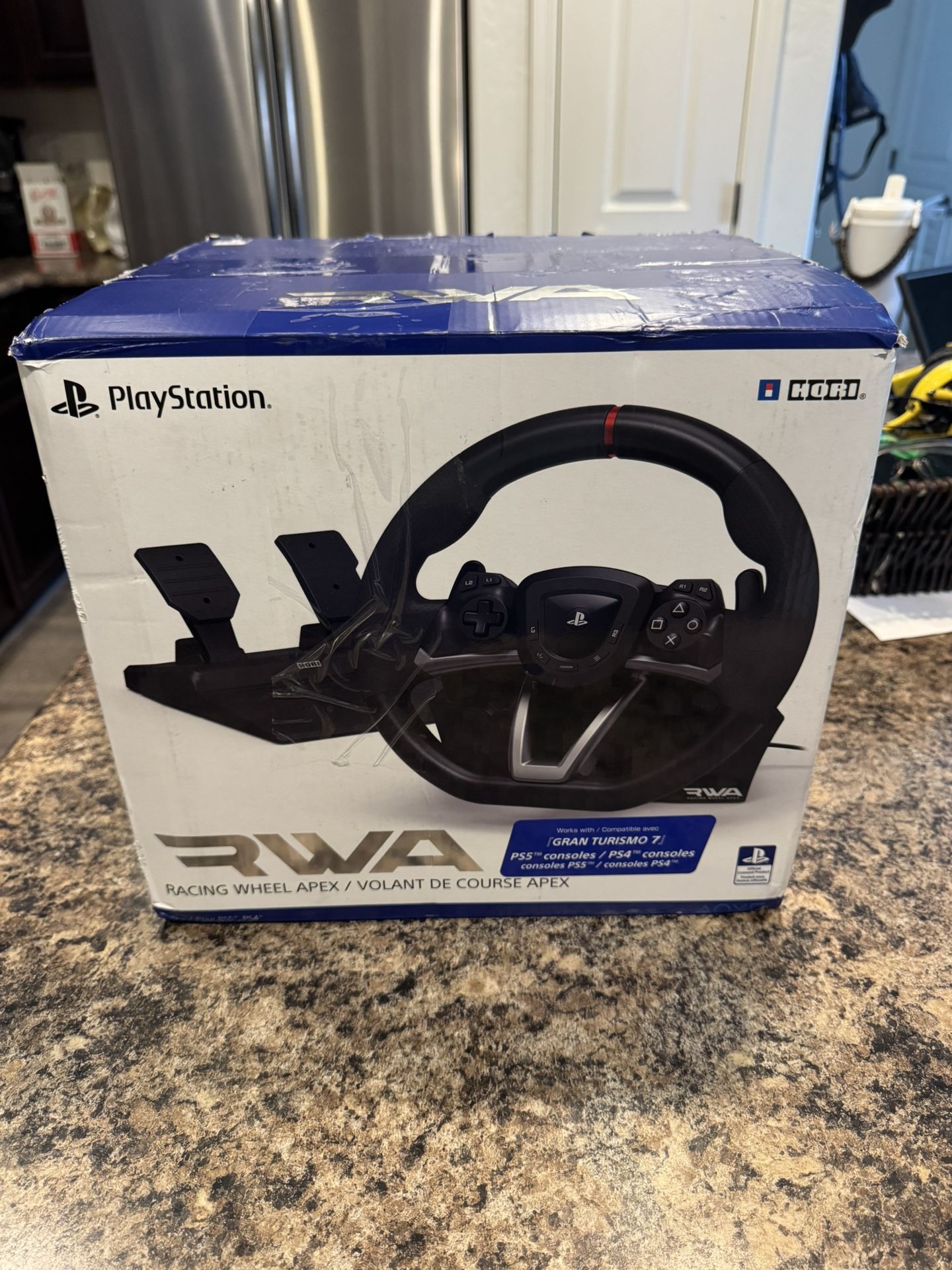 Racing Wheel APEX for PlayStation®5