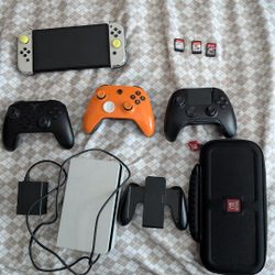 Nintendo Switch OLED Bundle 
