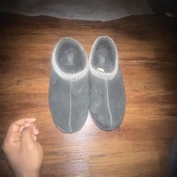 Black UGG Winter Shoes