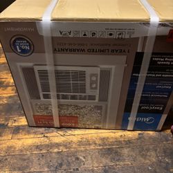 BRAND NEW AC STILL IN BOX
