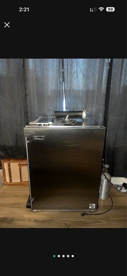 Perlick Kegerator
