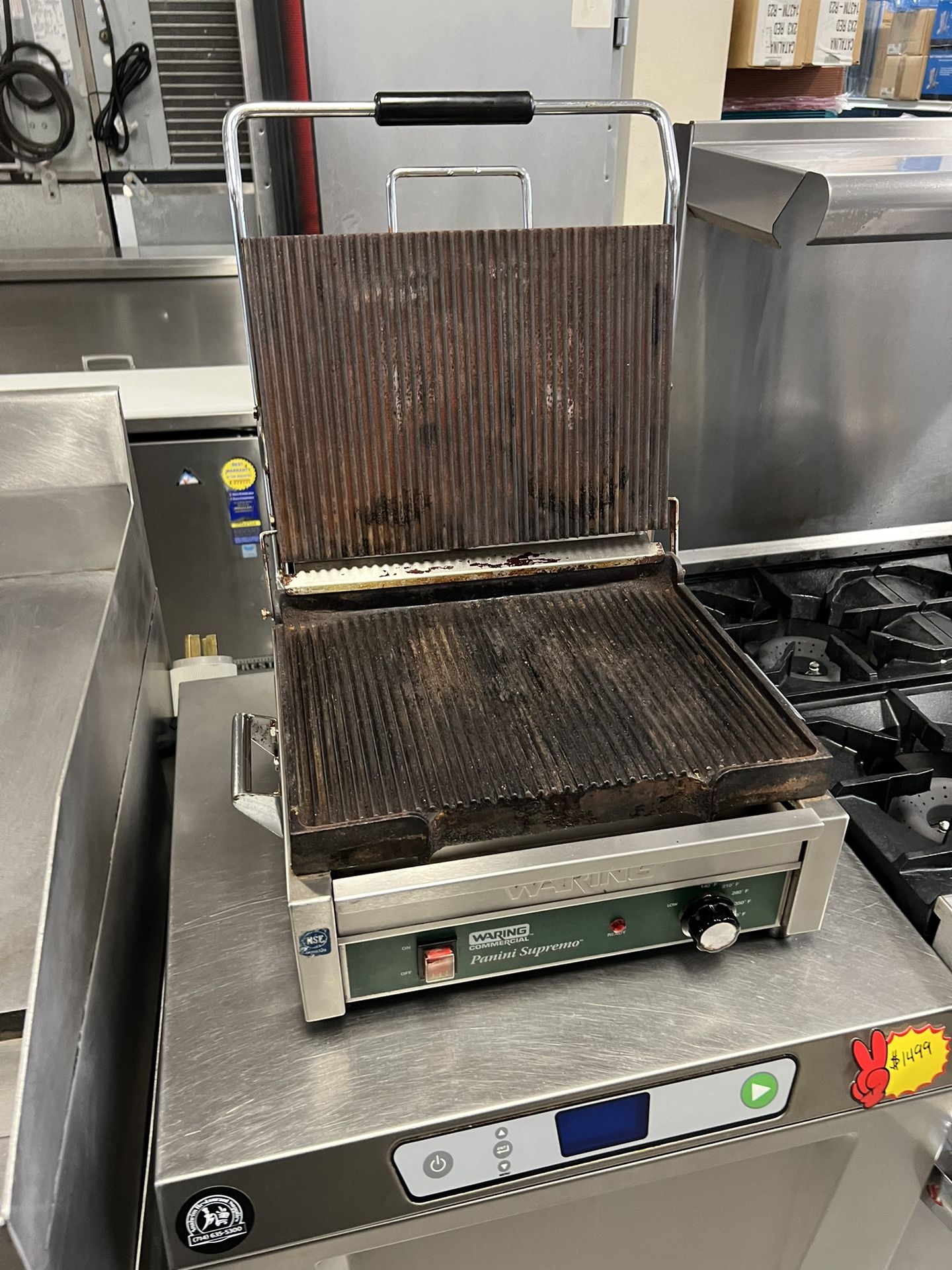 Waring Commercial WPG250 Large Panini Grill, 120V