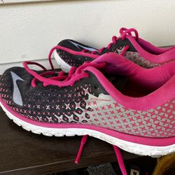 Women's Brooks Pure Flow 5 Running Shoes Gray Pink
