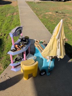 Outdoor kitchen, lemonade stand and chair