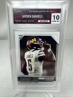 2024 PANINI INSTANT #54 JAYDEN DANIELS RC MNF DEBUT COMMANDERS ROOKIE Grade 10