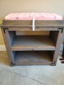 Farmhouse removable diaper Changing table/storage