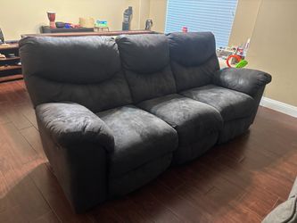 Reclining Sofa