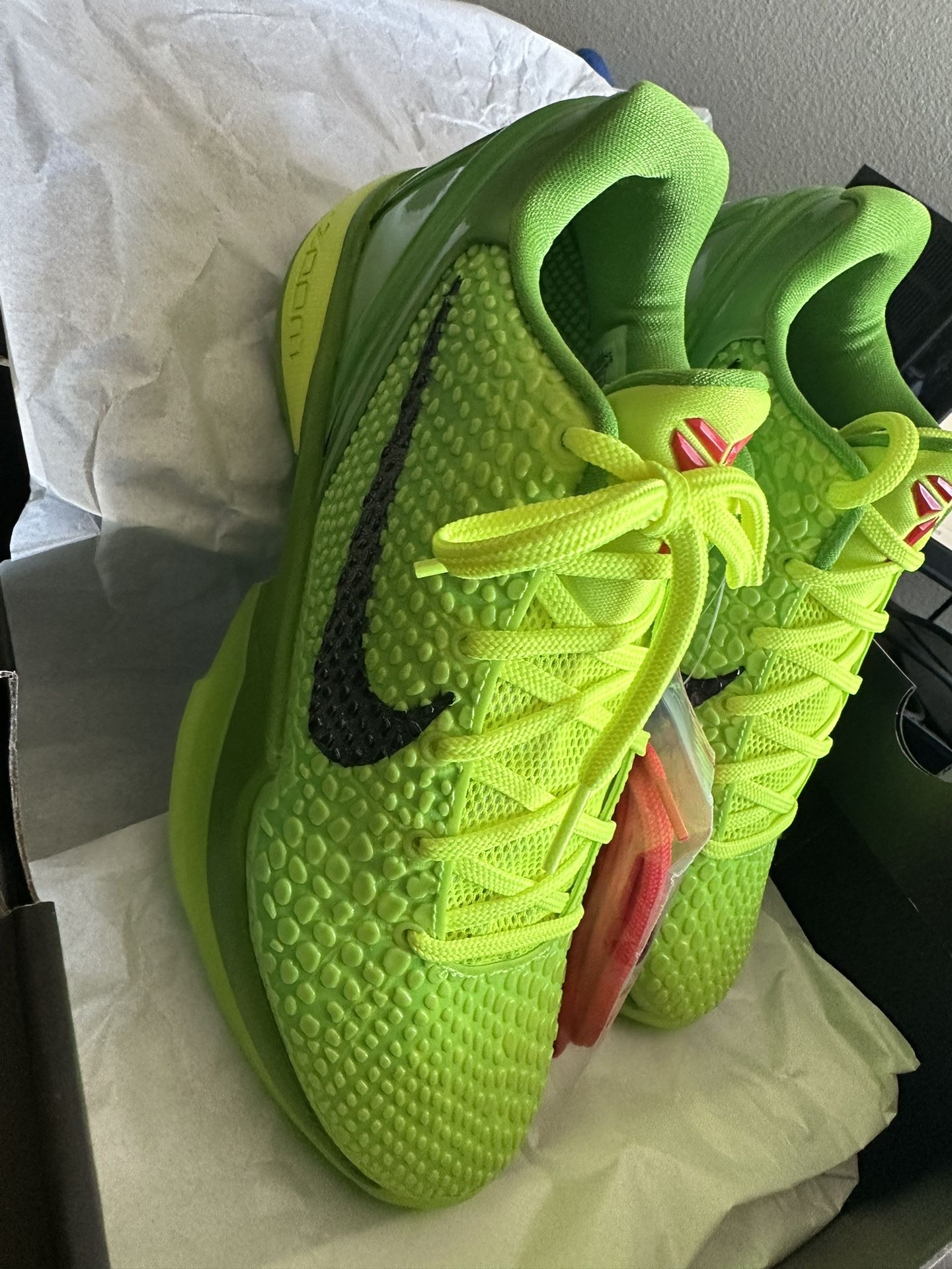 Nike KOBE Pronto’s (Grinch)