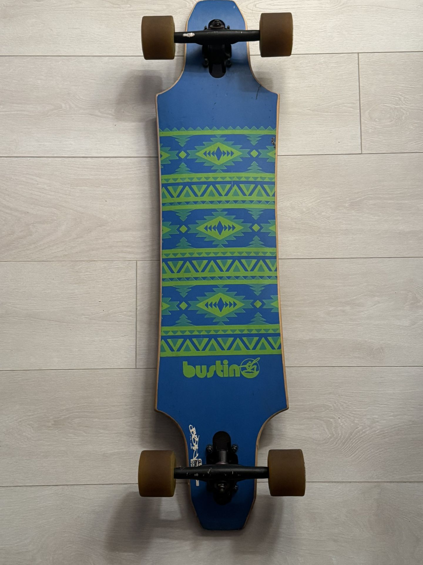 BUSTIN MAESTRO バスティン スケートボード Bustin Maestroスケートボード