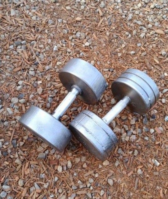 Dumbbells 2x75lbs