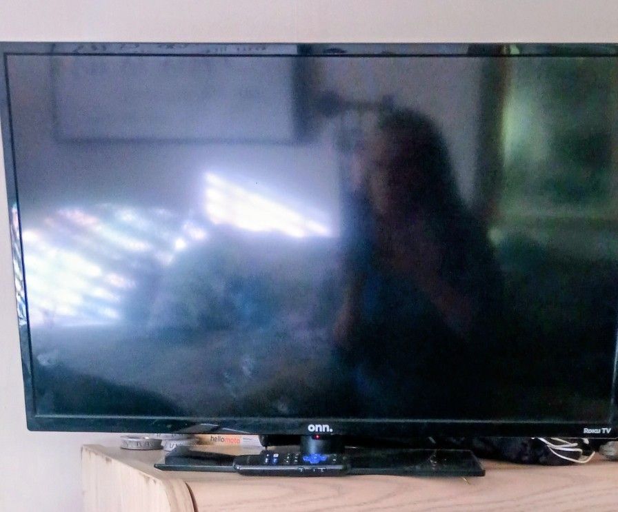 32" ONN Roku TV