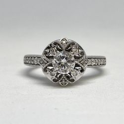 Ladies .63ctw Diamond 14k White Gold Ring Size 5.5 11042434