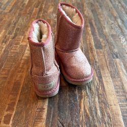 Ugg Girls Shoes Us 9 Toddler - Lightly Used