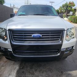 2009 Ford Explorer Limited 