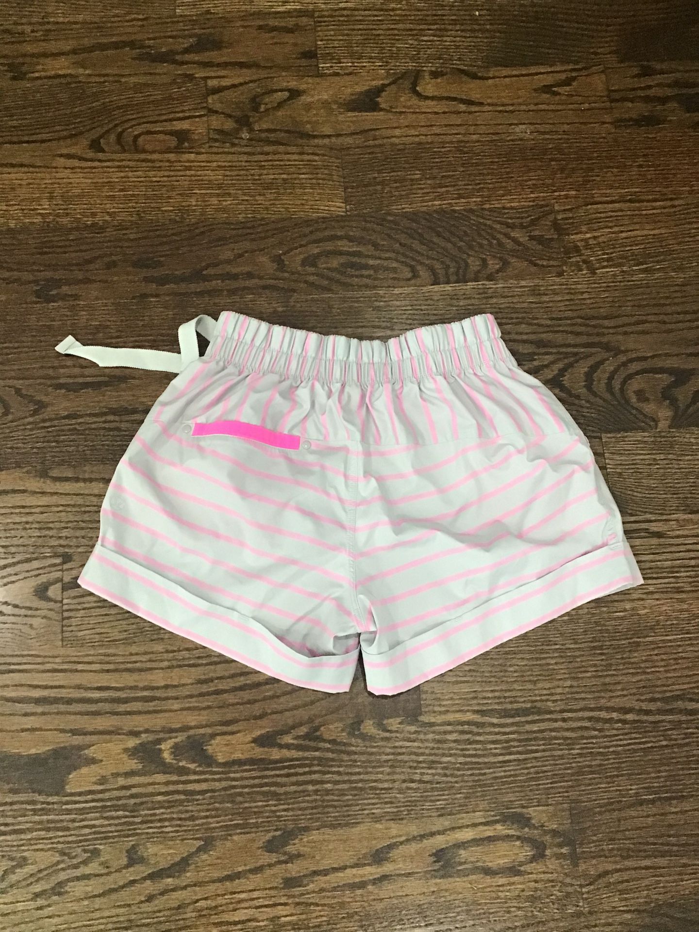 Lululemon Casual Shorts Size 4