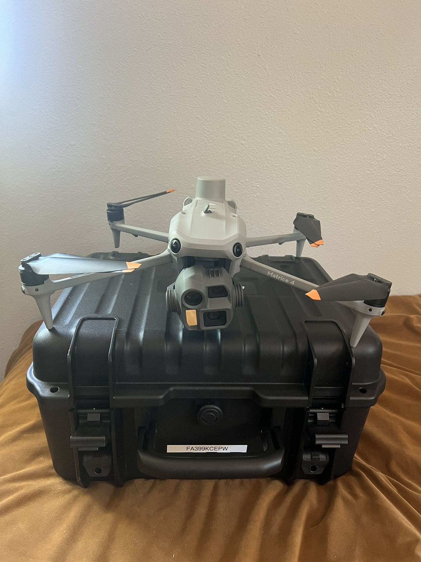 DJI matrice 4E