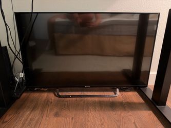 43” TV