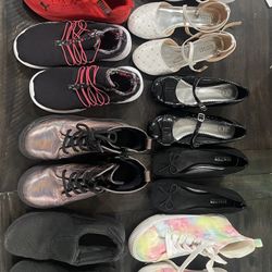 Show Bundle Size 3 ( 9 Pairs of Shoes)