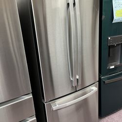 Refrigerator, 30” Wide French Door Refrigerator With Warranty