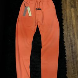 Essential Sweatpants