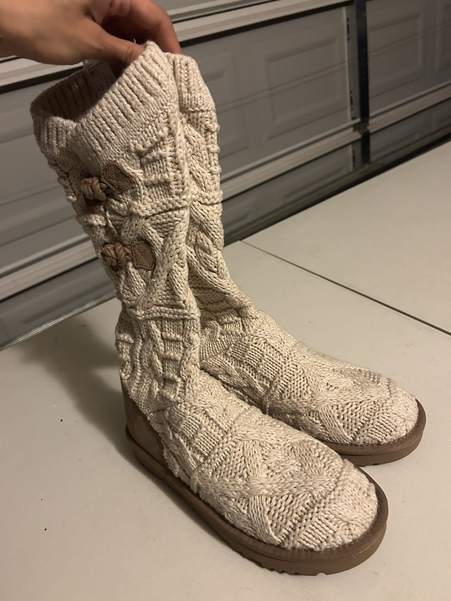 New Ugg Cable Knit Boots