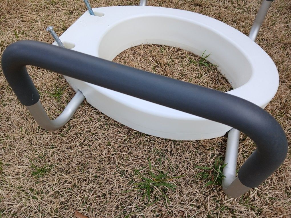 Vive Toilet Seat Riser for Seniors (Raised with Handles