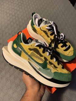 🟢🟡Nike Vaporwaffle Sacai (Size 8)🟡🟢