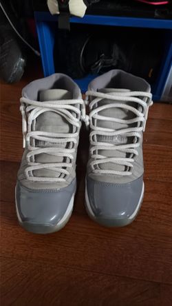 Cool gray 11s size 7Y