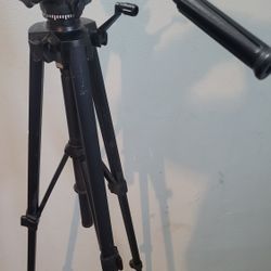 Video Tripod