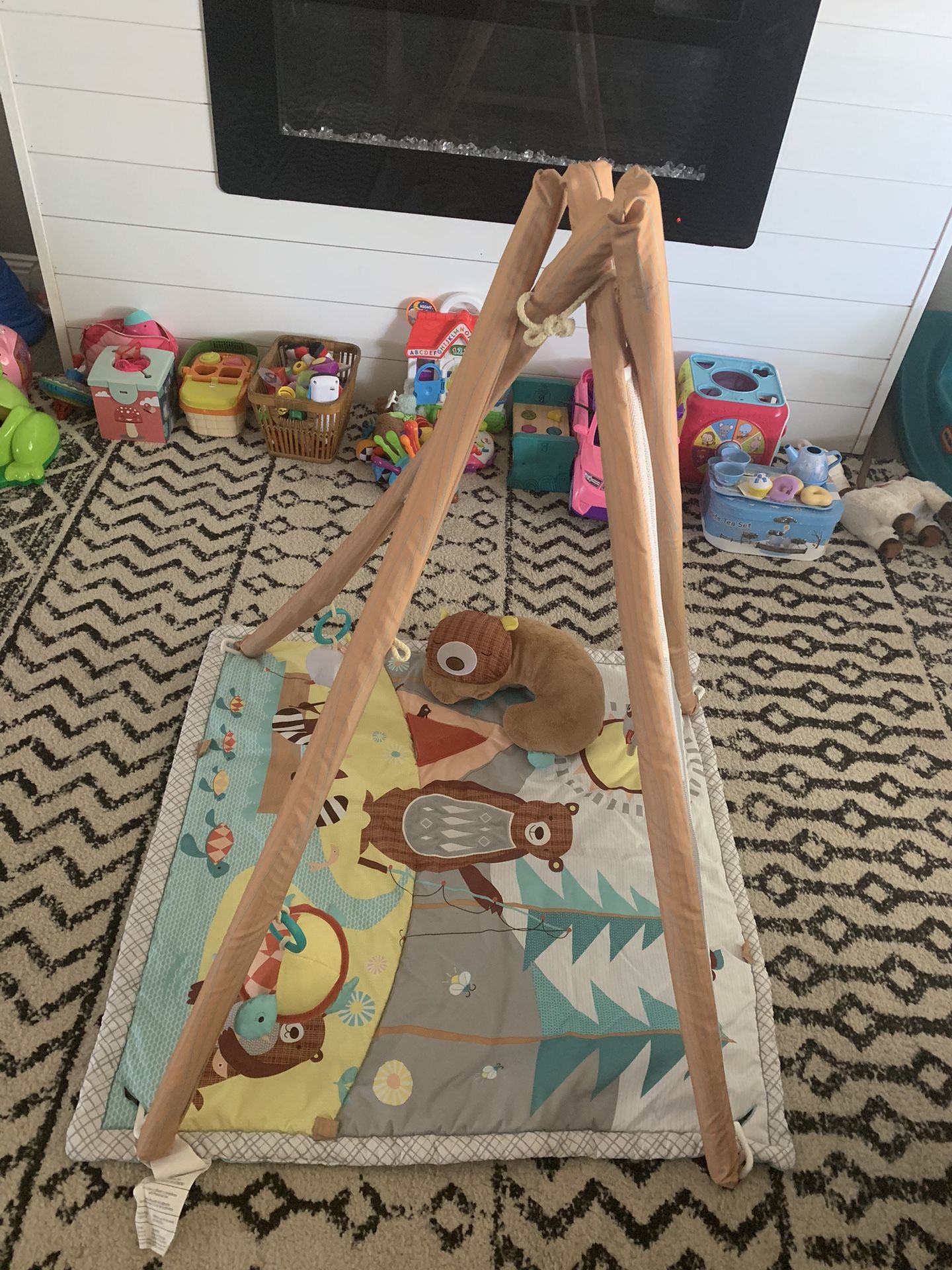 Skip Hop Woodland Forest Tummy Time Mat