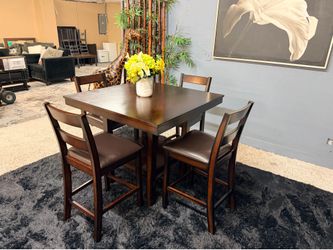 Nice Brown High Top Dining Room Table With 4 Chairs - Delivery Available