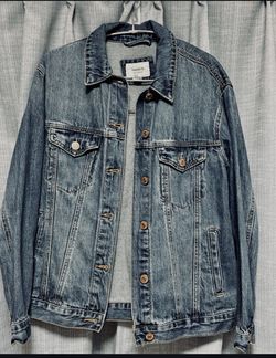 Forever 21 Denim Jacket EUC