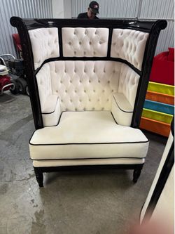 Italian furniture GANPRANCO FERRE