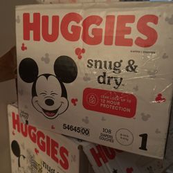 Pamper(Huggies snug & dry)