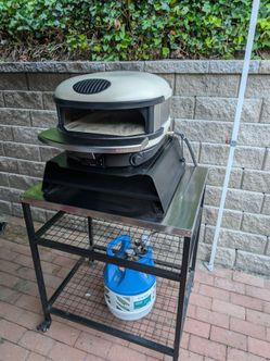 Gozney Arc Outdoor Oven + Stand + LP tank