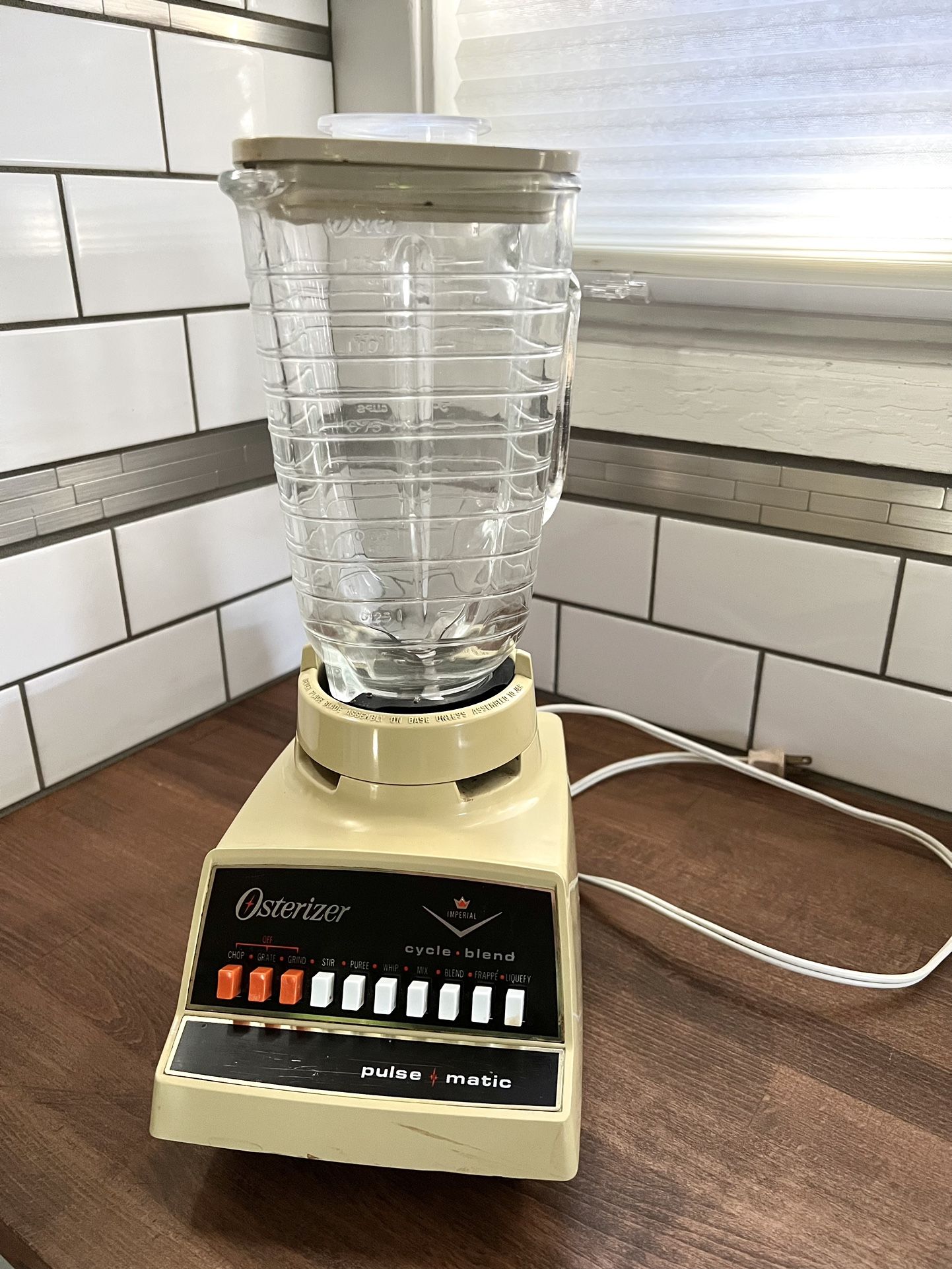 Osterizer 10 Speed Vintage Blender - Works Great! for Sale in Los